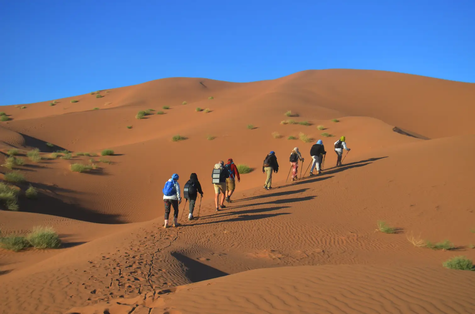 ruta y excursion por el desierto y las dunas de erg chegaga
