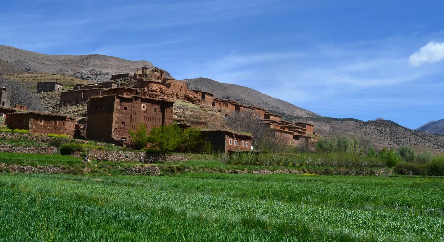 viajar-en-familia-en-marruecos-5 trekking por el valle de Ait Bouguemez,